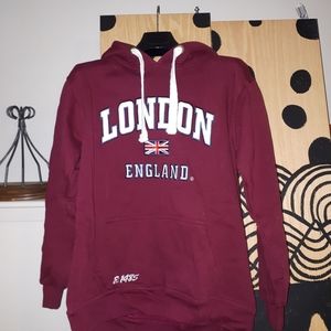 Thick comfy london hoodie. Straight from the UK.